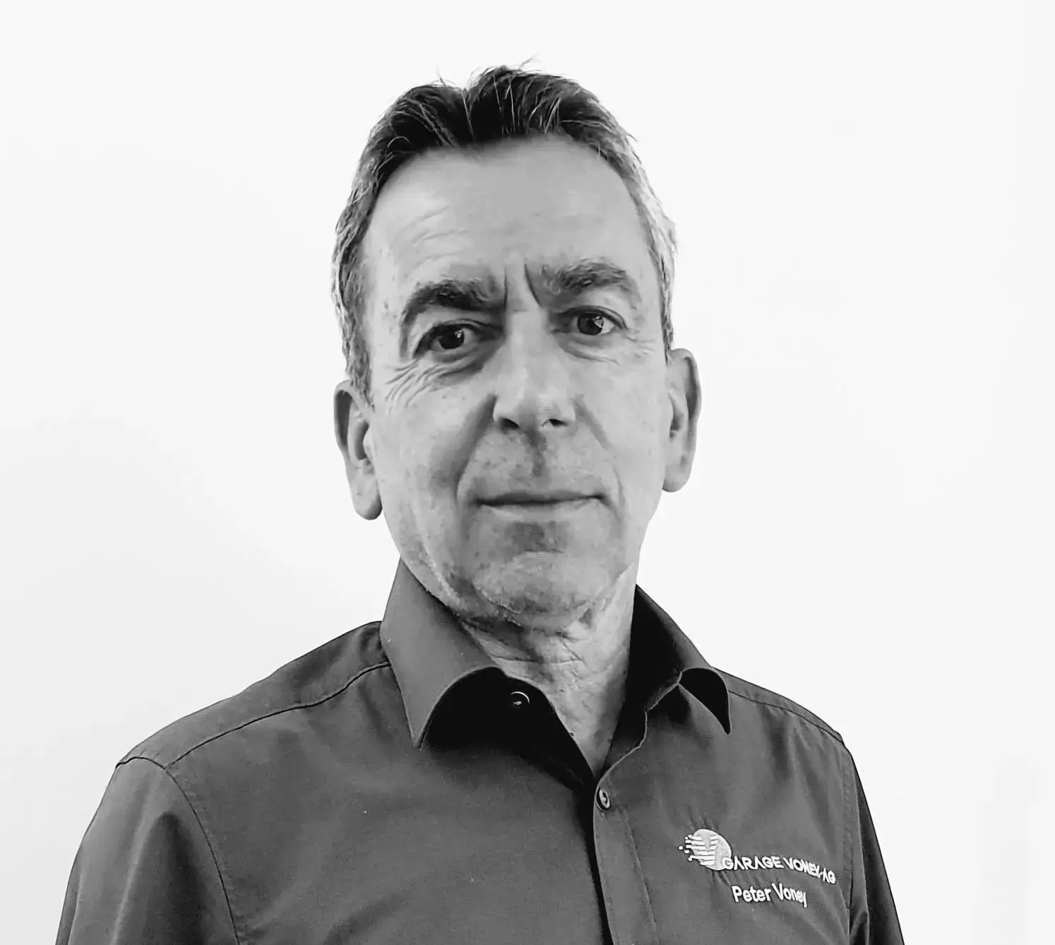 Peter Voney, Gründer der Garage Voney AG